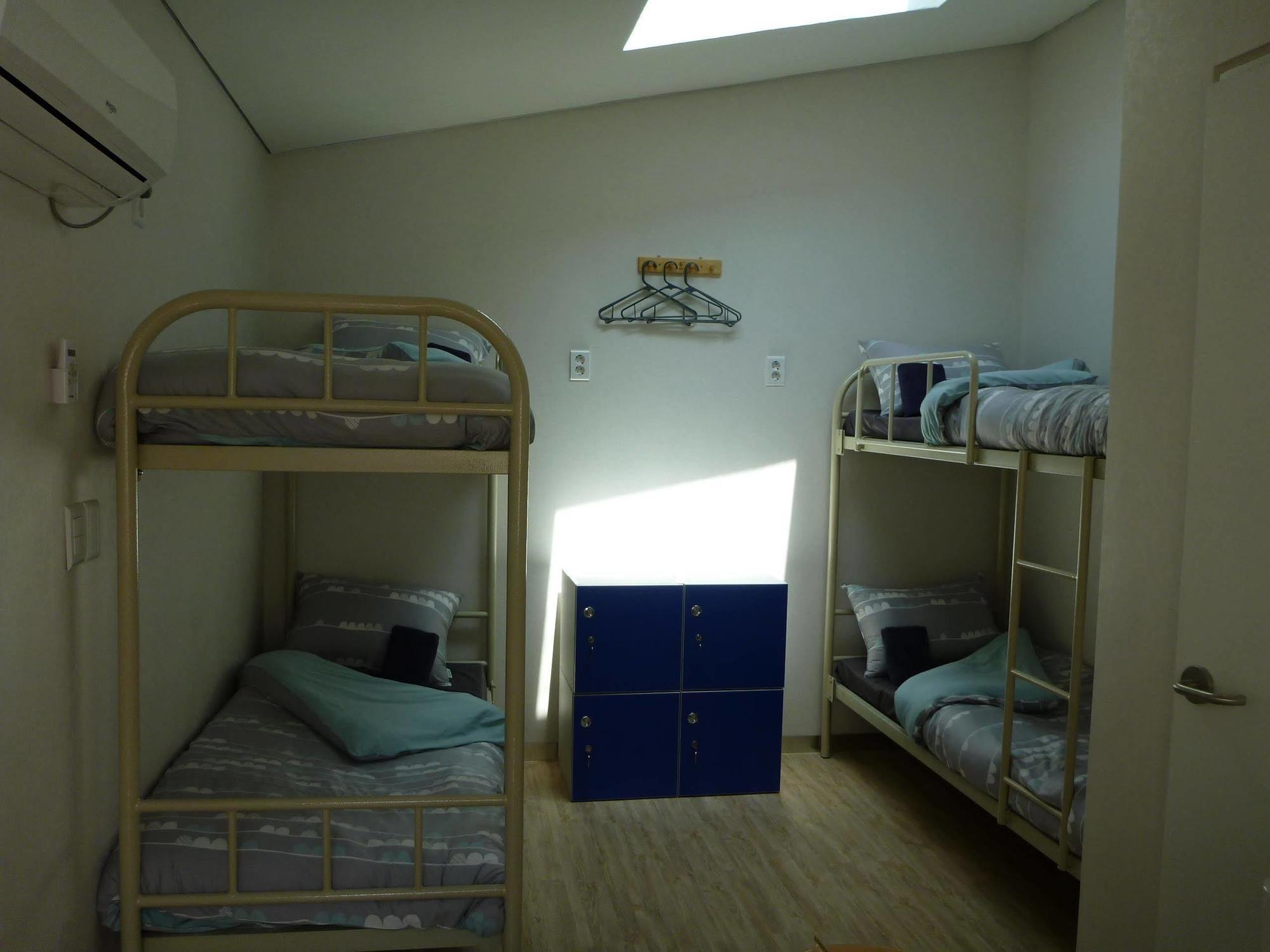 Inside Busan Hostel Exteriér fotografie